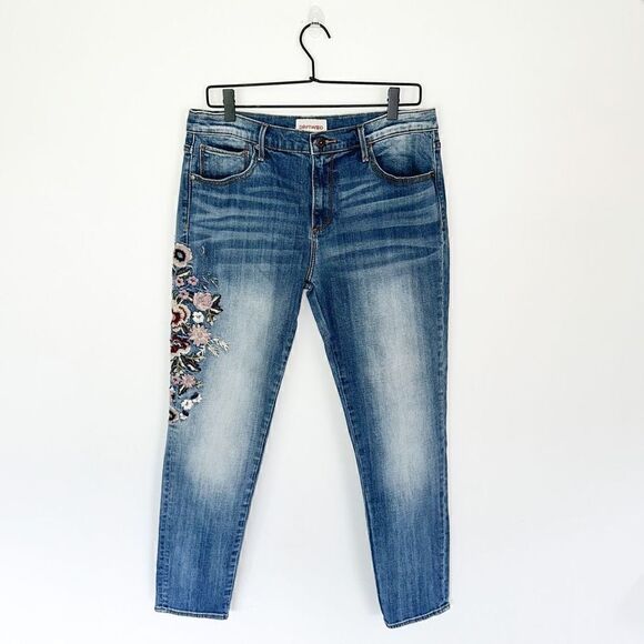 DRIFTWOOD Denim - Driftwood Women’s Boho High Waisted Floral Embroidered Slim Leg Medium Wash Jean